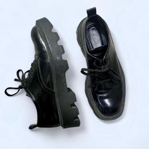 Black Chunky Sole Lace-Up Shoes